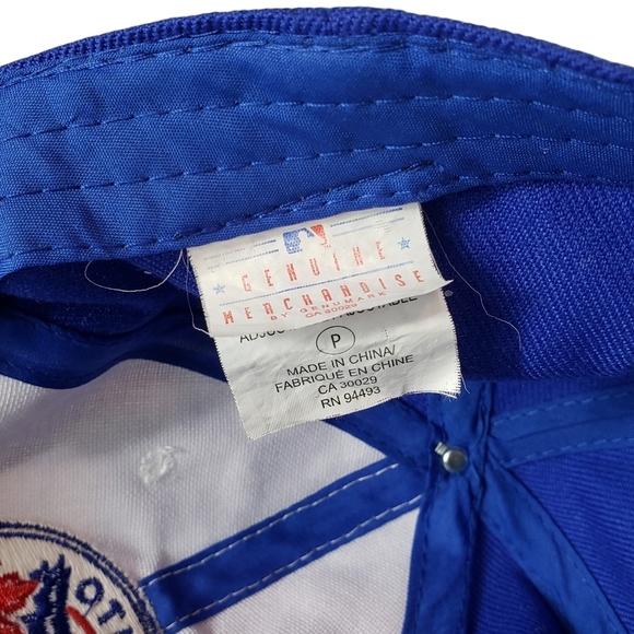Toronto Blue Jays Bacardi Promo Baseball Hat Adjustable MLB Cap Canada Flag Pin - Picture 9 of 9